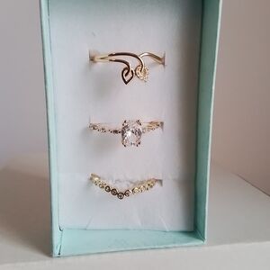 Pretty Bird Gold Ring Set, Size 9
